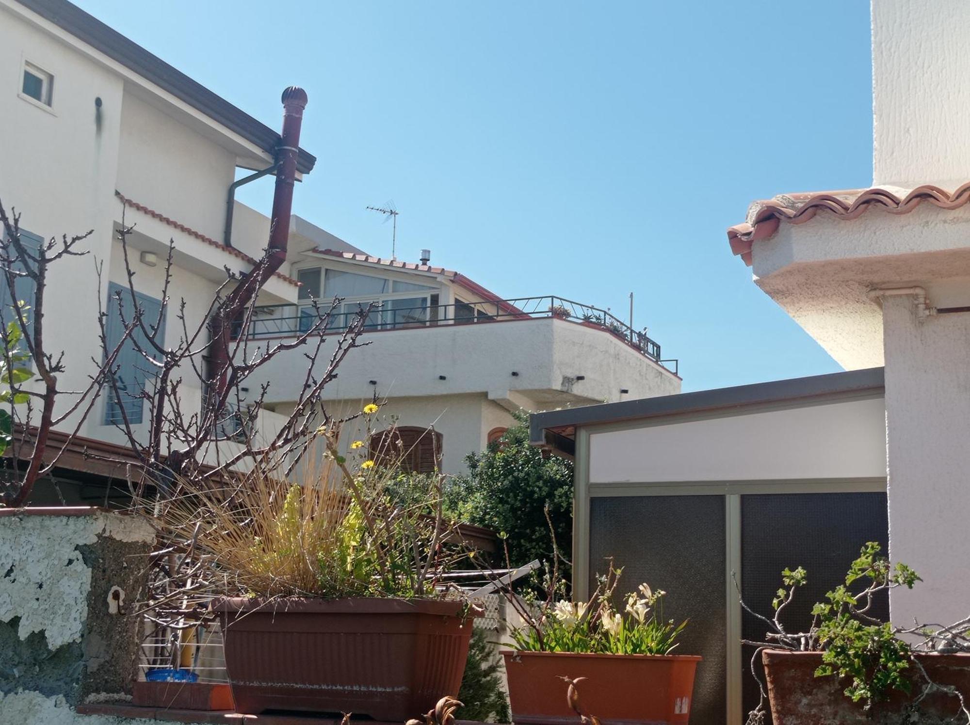 Vila Mansarda Con Terrazzo Vista Mare Oliveri Exteriér fotografie